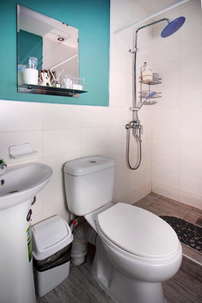 Kaznest Apart-Hotel Almaty Esterno foto